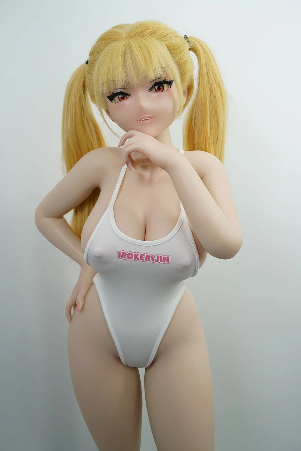 着衣 巨乳 エロ 画像 ラブドール